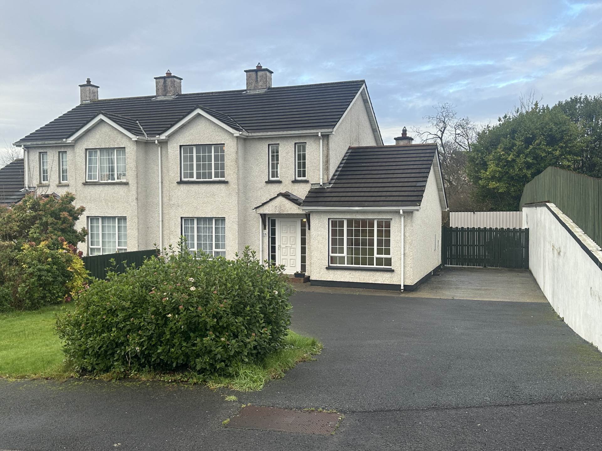 CLOSING DATE – 19 ROSEBANK COURT, MOVILLE